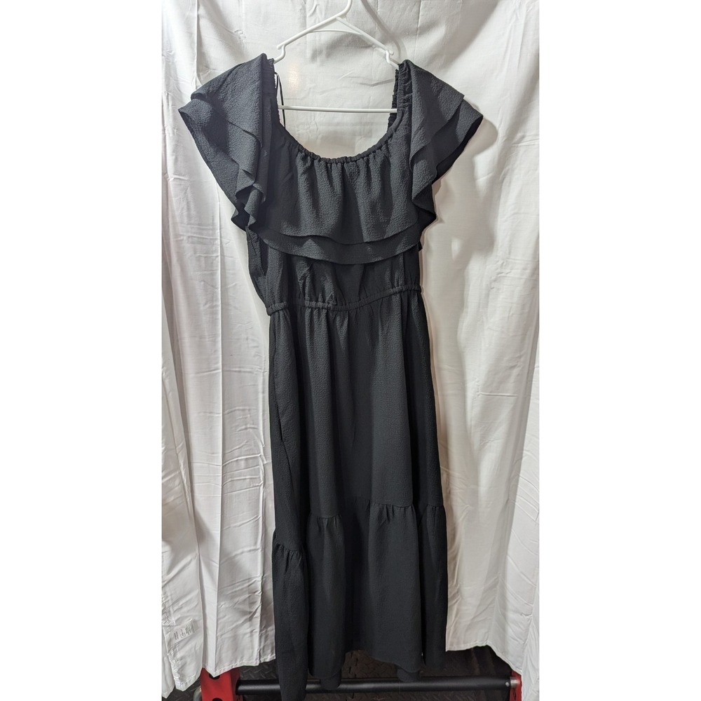 Sofia Vergara Dress,‎ Black, Large (Has Pockets)